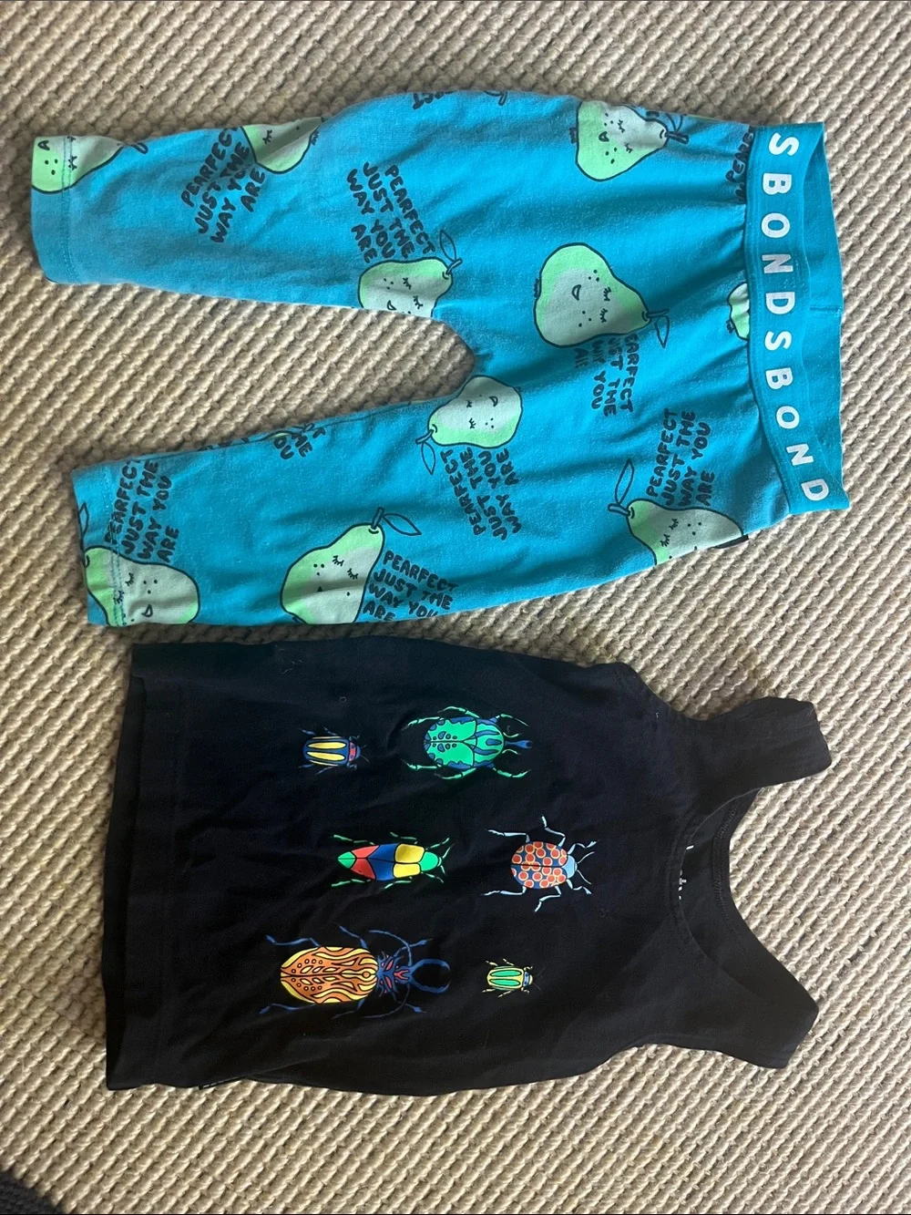 Bonds Australia baby bundle  Wondersuit size 6-12 months
